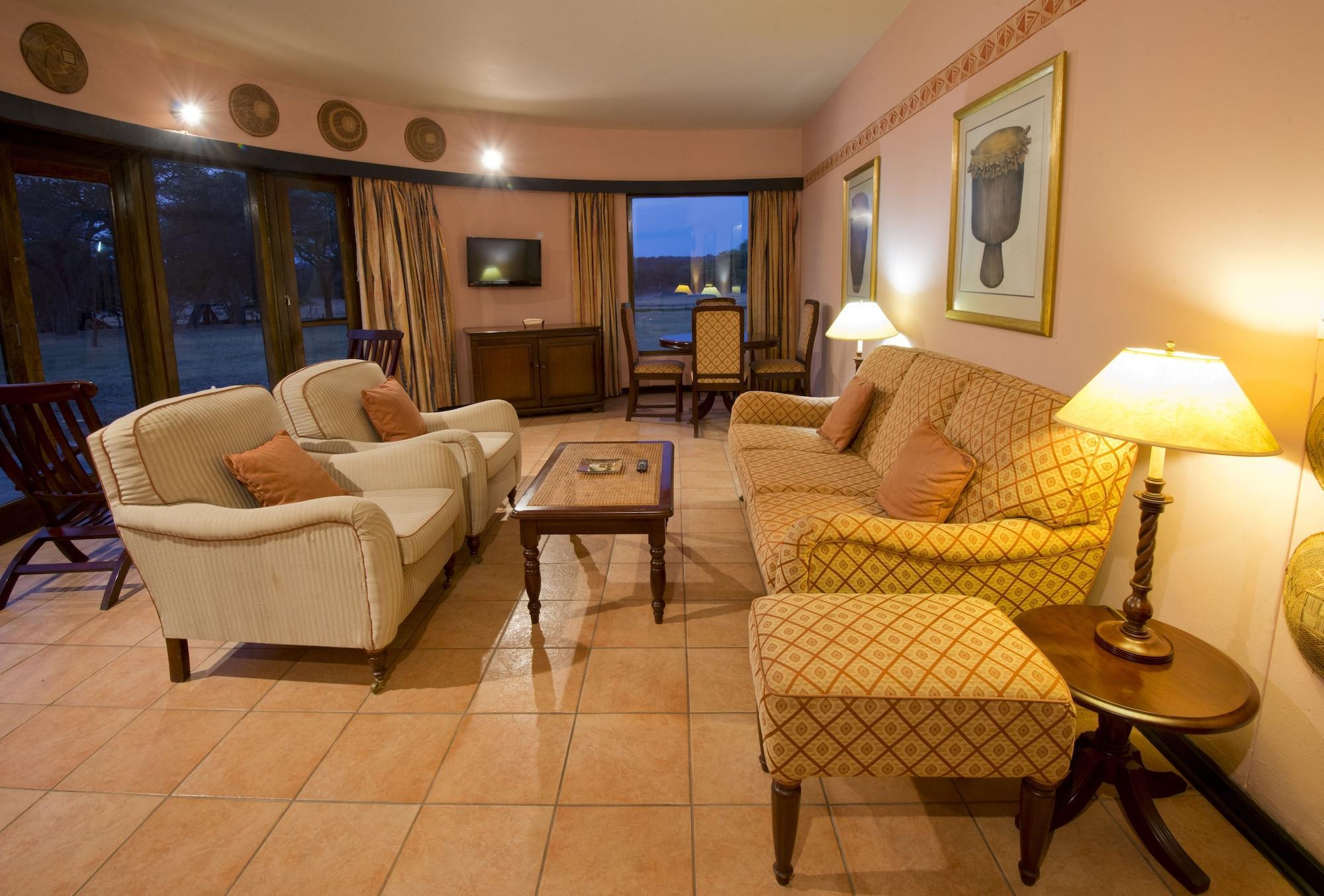 Hwange Safari Lodge Dete Exterior photo