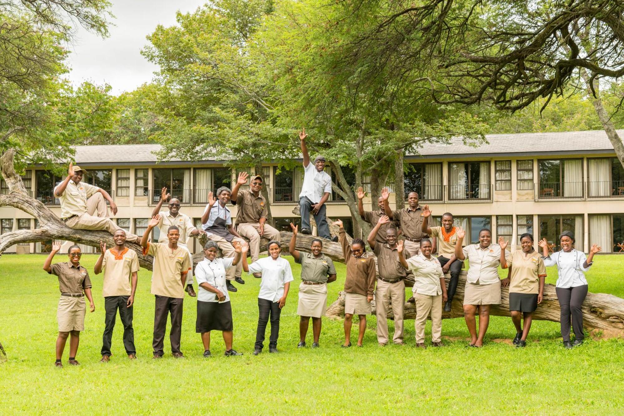 Hwange Safari Lodge Dete Exterior photo