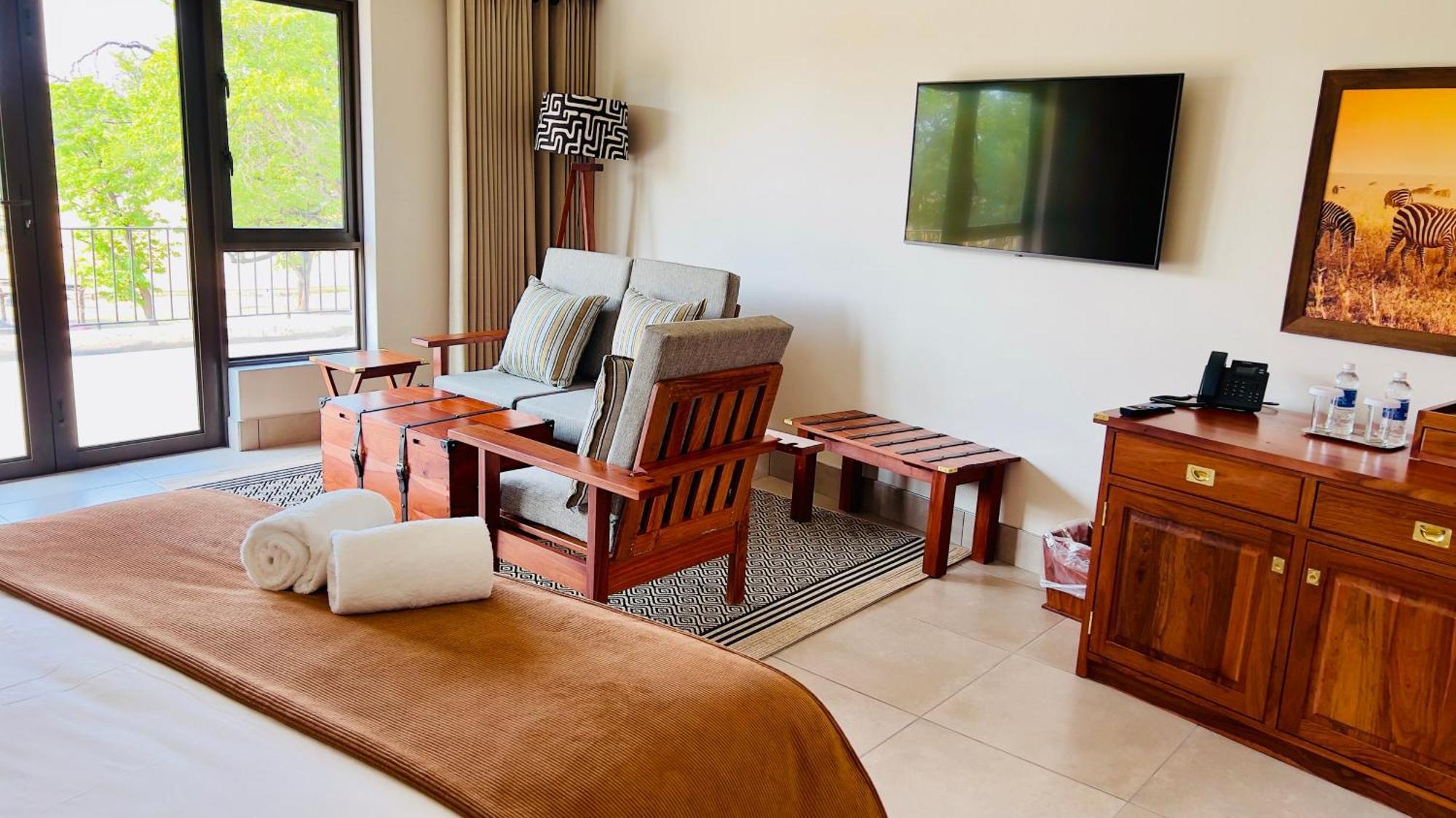 Hwange Safari Lodge Dete Exterior photo